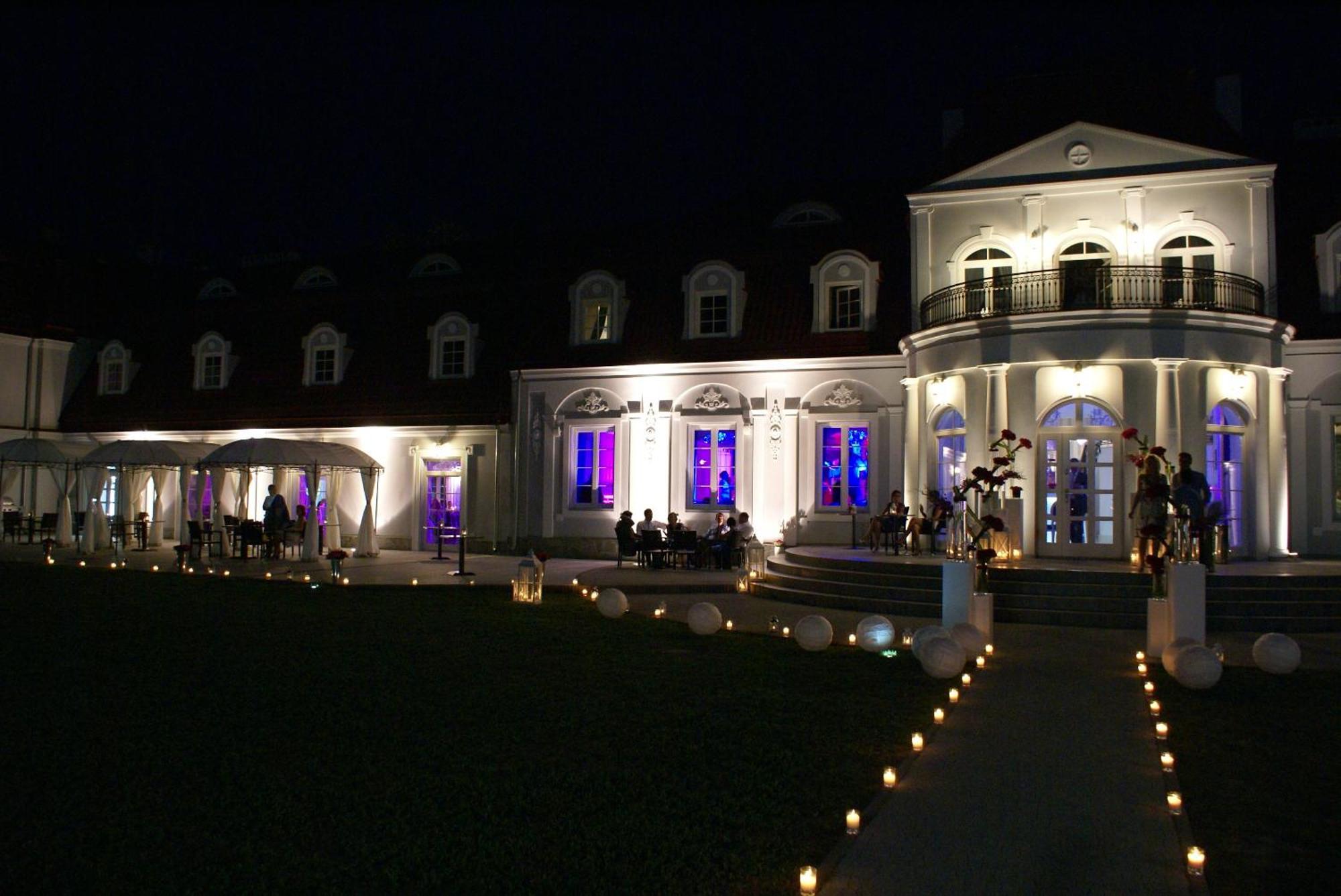 Palac Domaniowski Wieniawa Exterior photo